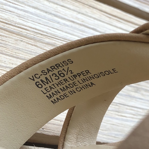 Vince Camuto Sarriss Leather Nude Low Heels 6M - Picture 3 of 9